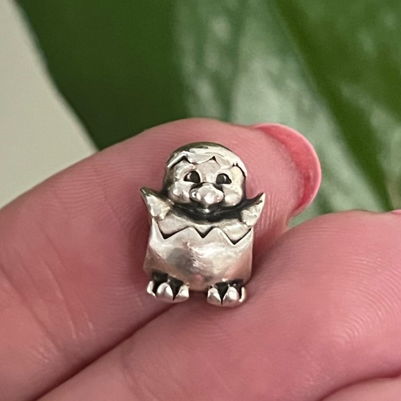 Pandora Jewelry - Rare Vintage Pandora Spring Chicken Easter Egg Hatching Charm 🐣
